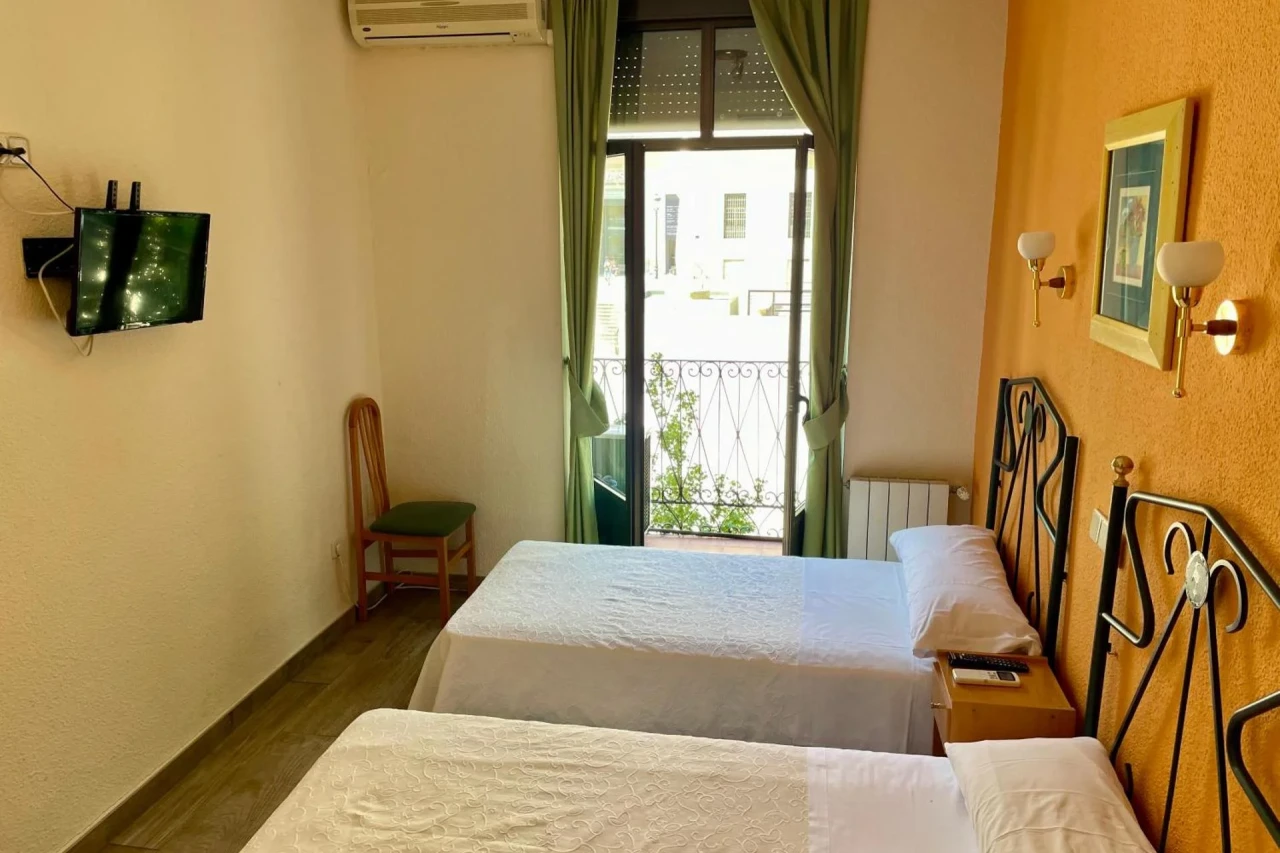 Experience Comfort and Convenience at Hostal Residencia Fernandez, Spain